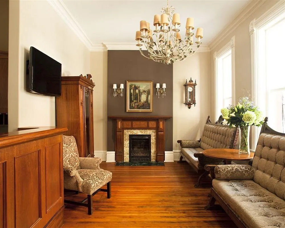Victorian Hotel Vancouver